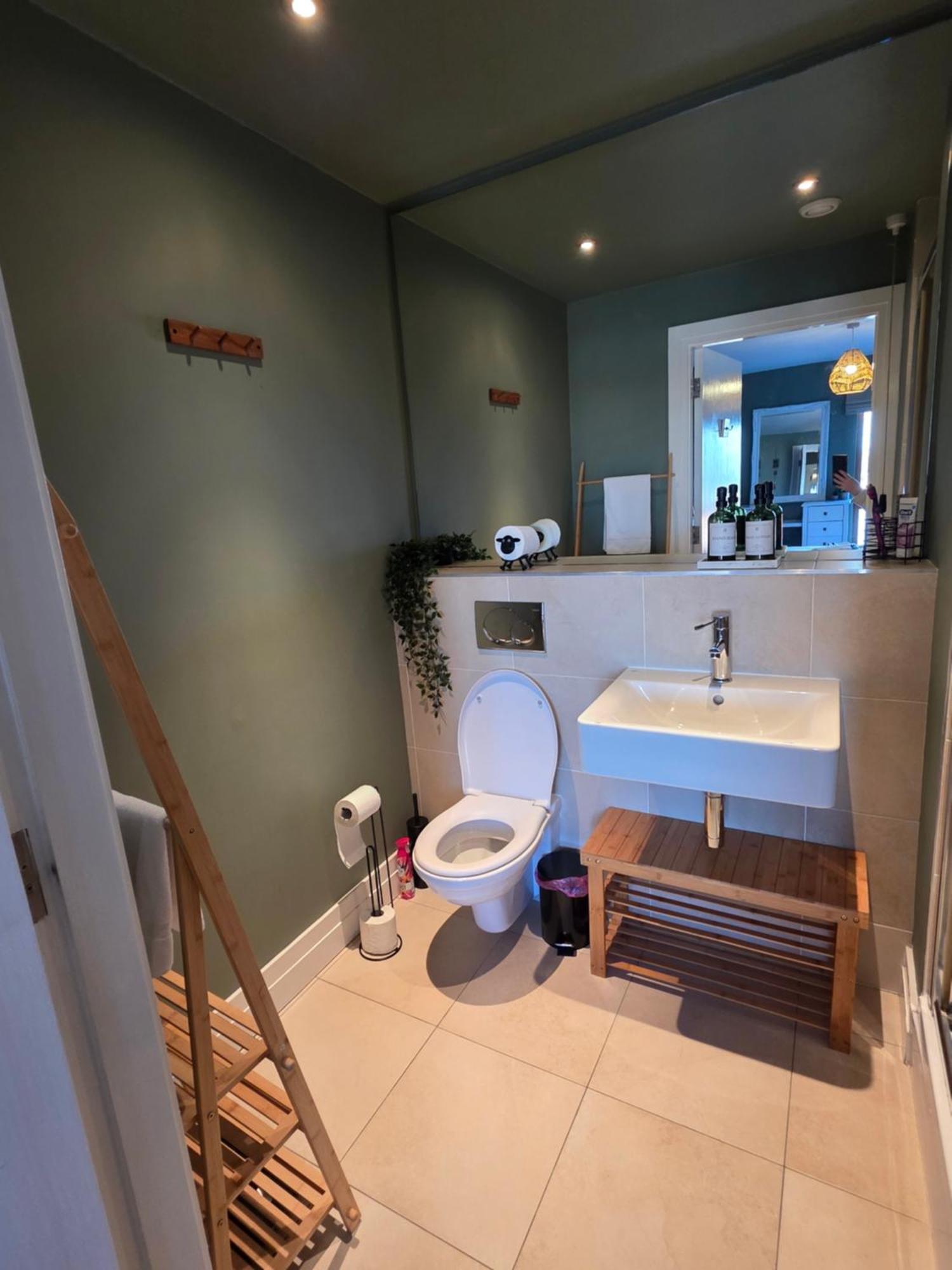Sailortown Stays - 4 Star Luxury Apartment Belfast Exterior photo